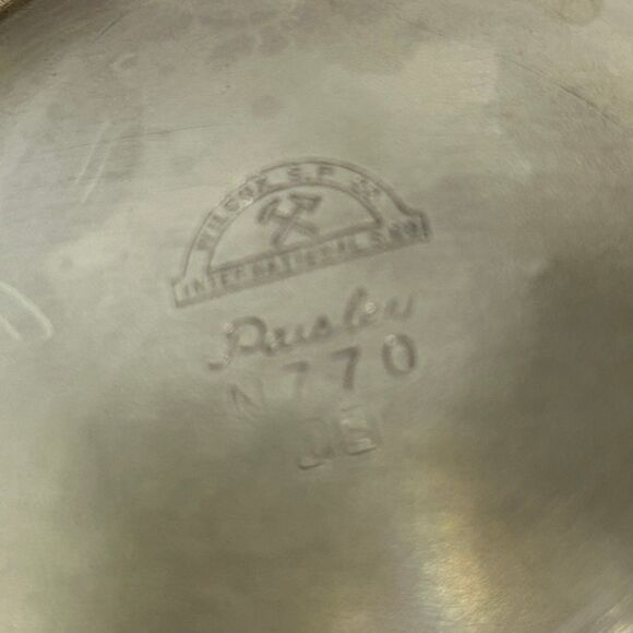 Vintage Wilcox International Water Pitcher Paisley Pattern 1.5 quarts N770 - Picture 6 of 12